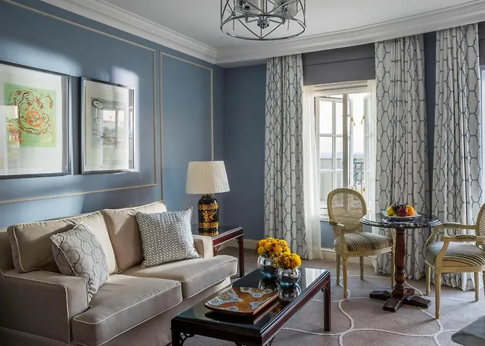 Four Seasons Hotel The Westcliff